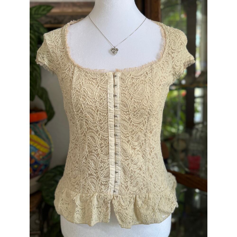 Y2k coquette cream lace corset style
